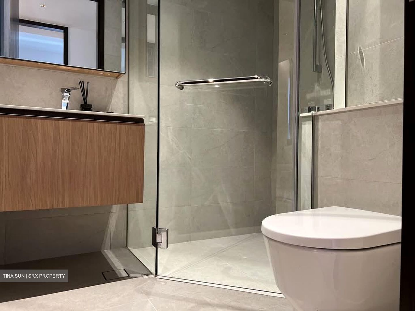 Shunfu Road (D20), Condominium #580116711